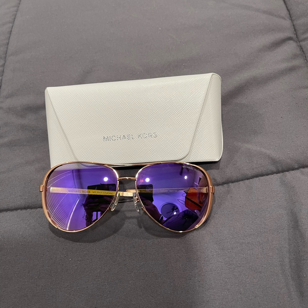 Michael Kors Sunglasses - Picture 2 of 4